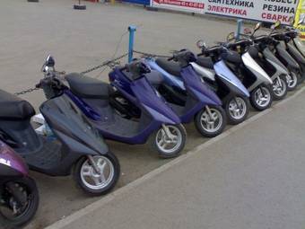 2000 Honda DIO Pictures