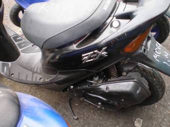 2000 Honda DIO Pictures