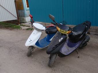 2000 Honda DIO Pictures