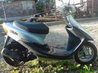 2001 Honda DIO Pics