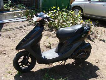 2002 Honda DIO Photos