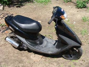 2002 Honda DIO Photos
