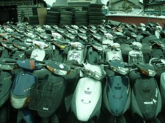 2003 Honda DIO Photos