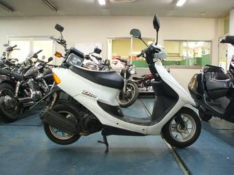 2004 Honda DIO Photos