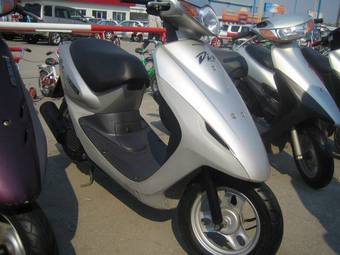 2005 Honda DIO Pictures