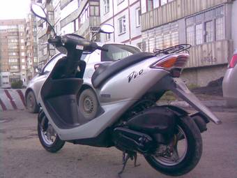 2006 Honda DIO Photos