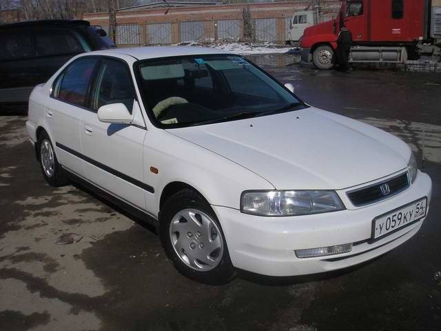 1998 Honda Domani