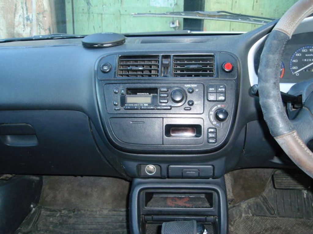 1998 Honda Domani