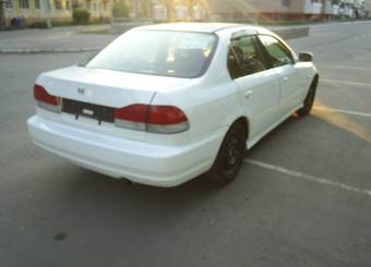 1999 Honda Domani Photos
