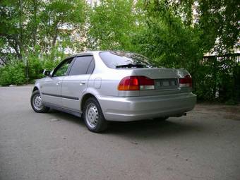 1999 Honda Domani Pictures