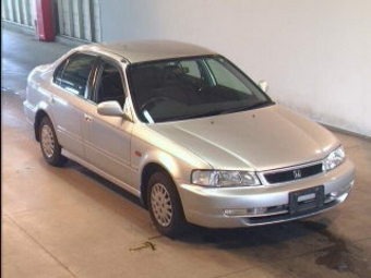 2000 Honda Domani
