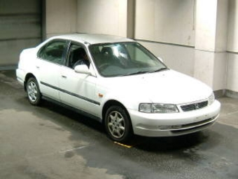 2000 Honda Domani