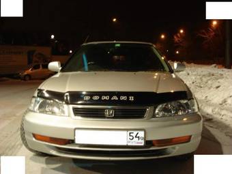 2000 Honda Domani Pictures