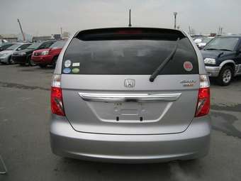 2004 Honda Edix Images