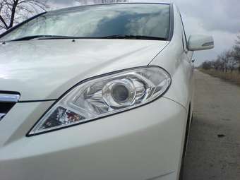 2004 Honda Edix Pictures