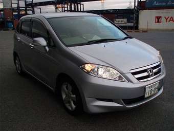 2004 Honda Edix Photos