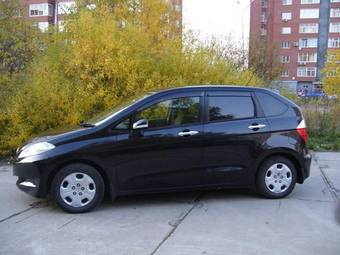 2004 Honda Edix Pics