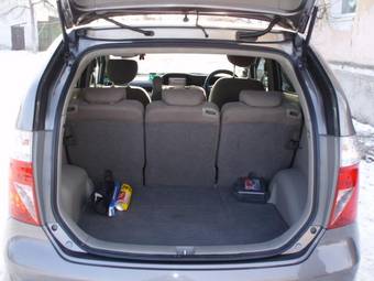 2004 Honda Edix Photos