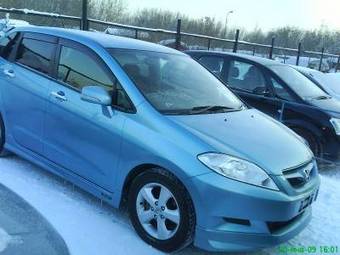 2004 Honda Edix Images
