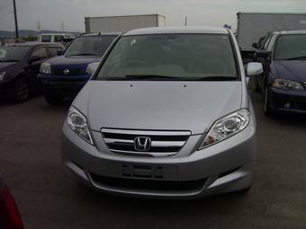 2004 Honda Edix Pictures