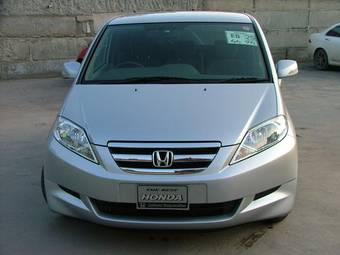 2004 Honda Edix Pictures