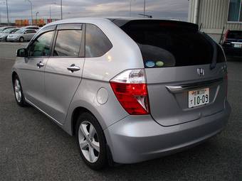 2004 Honda Edix Pictures