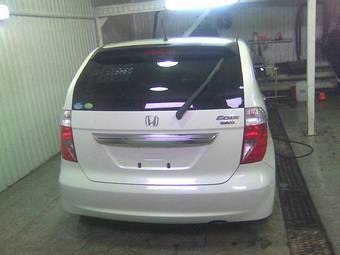 2004 Honda Edix Wallpapers