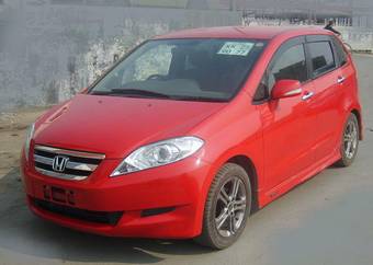 2004 Honda Edix Pictures