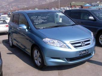 2004 Honda Edix Pictures