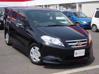 2004 Honda Edix Pictures