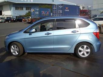 2004 Honda Edix Pictures