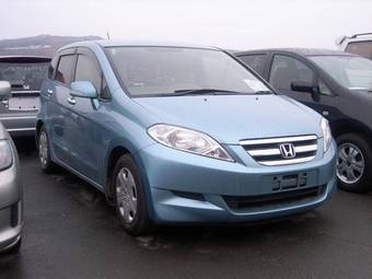 2004 Honda Edix Photos