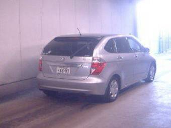 2004 Honda Edix Pictures