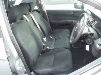 2004 Honda Edix Pictures