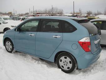 2004 Honda Edix Photos