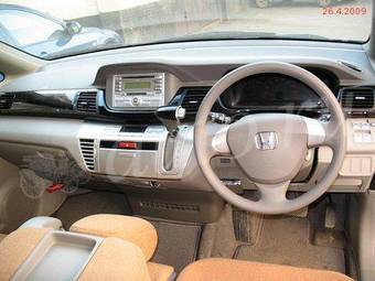 2004 Honda Edix Pictures