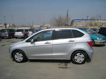 2004 Honda Edix Pictures