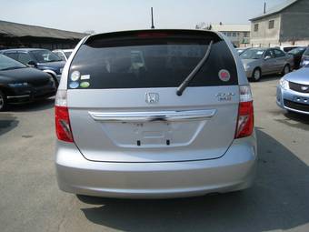 2004 Honda Edix Photos