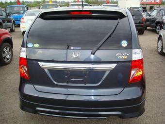 2004 Honda Edix Photos