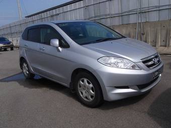 2004 Honda Edix Pictures