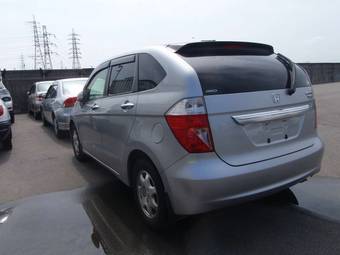2004 Honda Edix Photos