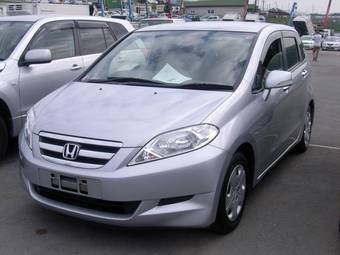 2004 Honda Edix Pictures