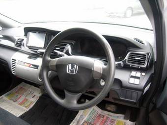 2004 Honda Edix Photos