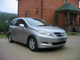2004 Honda Edix Pics