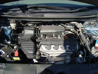 2004 Honda Edix Images