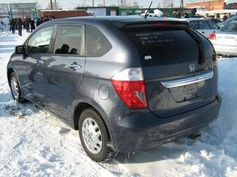 2005 Honda Edix Pictures