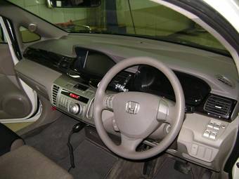 2005 Honda Edix Photos