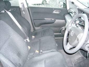 2005 Honda Edix Photos