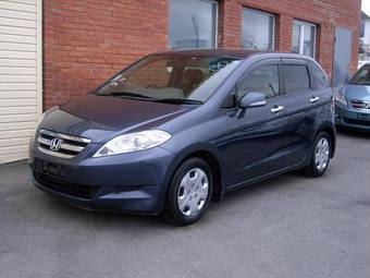 2005 Honda Edix Photos