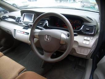 2005 Honda Edix Pics